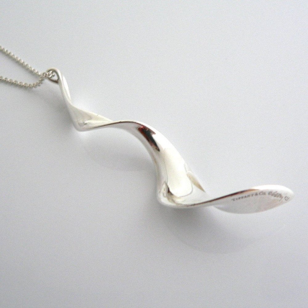RARE!! Tiffany & Co Frank Gehry Sterling Silver Orchid Drop Pendant Necklace